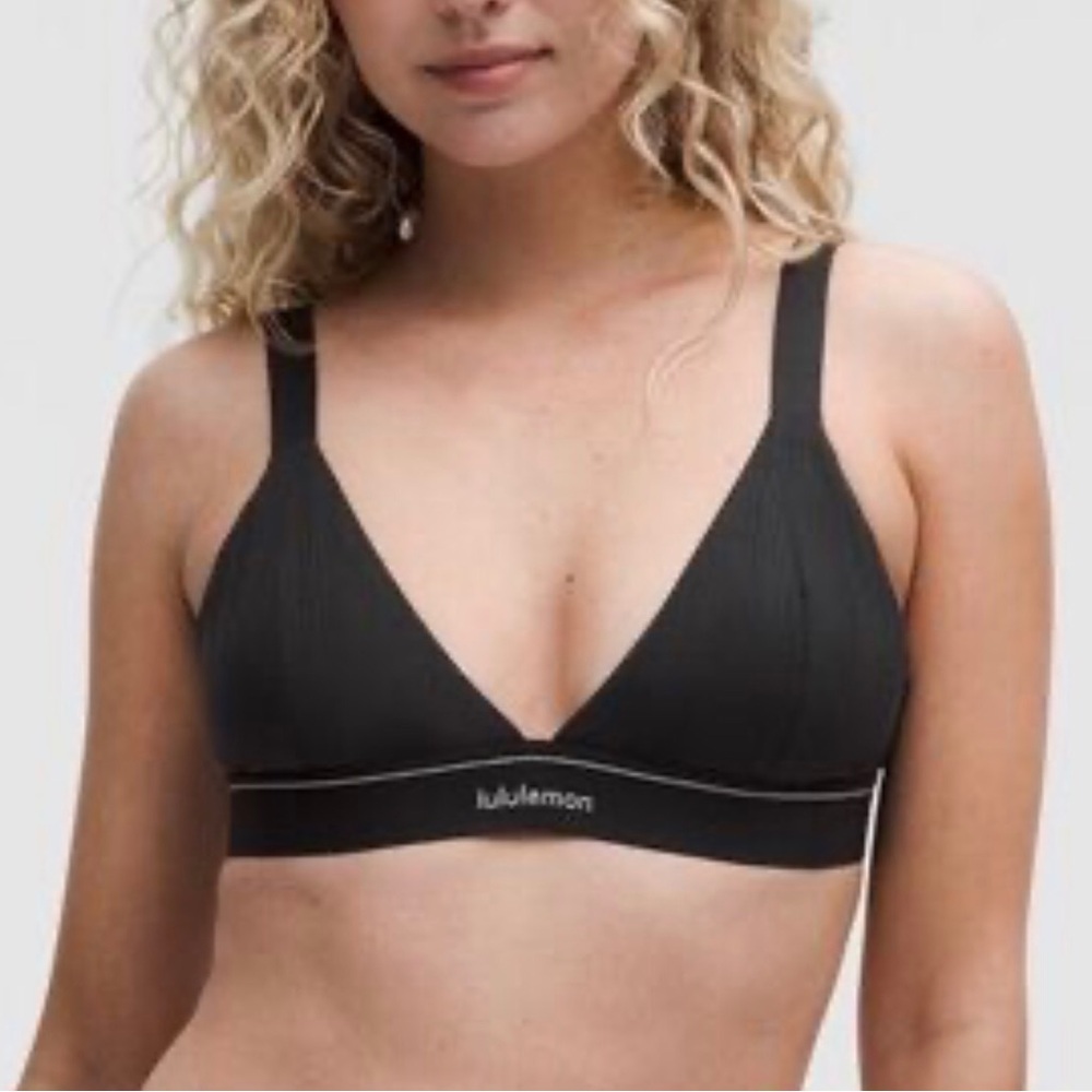 lululemon athletica Black Triangle Bralette - Women's Intimates Size M